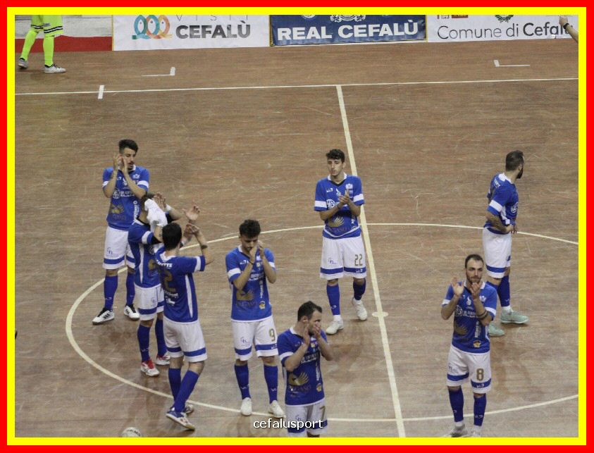 190405 Real playoff 069_tn.jpg